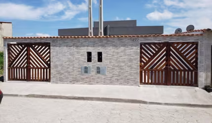 Casa para Venda em Itanhaém, Nossa Senhora do Sion, 2 dormitórios, 1 suíte, 2 banheiros, 2 vagas