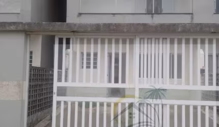 Sobrado para Venda no bairro Balneário Santa Eugênia, localizado na cidade de Mongaguá / SP. Apenas 50 metros do mar