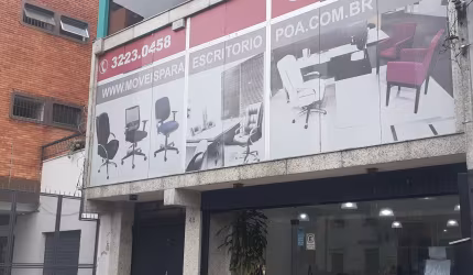 Vendo prédio comercial e residencial.