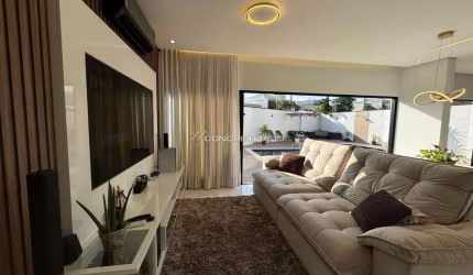 Sobrado à venda em Salto, Residencial Lagos D'Icaraí, com 5 suítes, com 345 m²