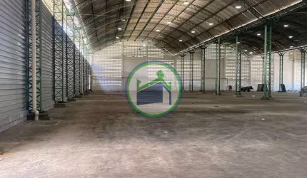 O REI DOS GALPÕES- ALUGA Galpões com 2.000m² e 4.000m²