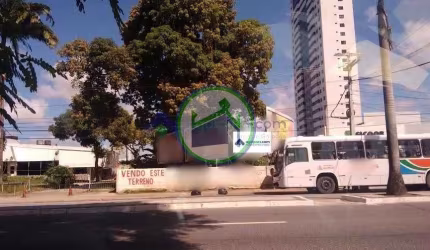 Vende/Troca/Aluga, Área na Av. Epitácio Pessoa, 1.904 m²