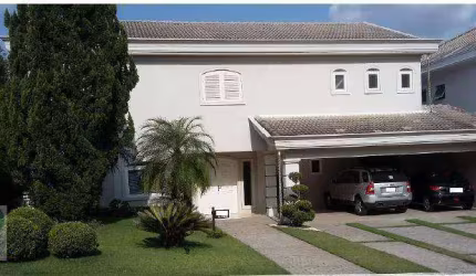 Ótima Casa C/ 4 Suítes, Estuda-se Permutas P/ Imóvel em Alphaville!