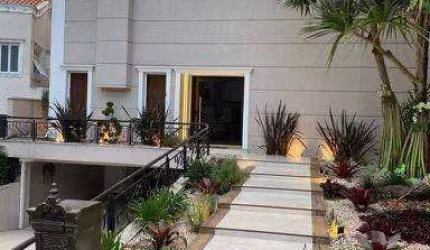 Casa em Alphaville com 4 dormitórios à venda, 630 m² por R$ 3.990.000 - Alphaville - SP