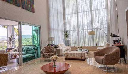 Maravilhosa Casa Clean, Esquina, Mobiliada, 750Mts de Ac, 4 Suítes, Piscina C/ Borda Infinita!