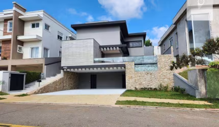 Casa em Alphaville com 4 suítes Nova à venda, 364 m² - Burle Marx !