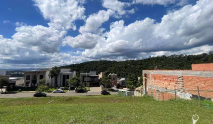 Terreno à venda com projeto de arquitetura  aprovado!! Com 490 m² por R$ 1.470.000 - Gênesis 2 - Santana de Parnaíba/SP