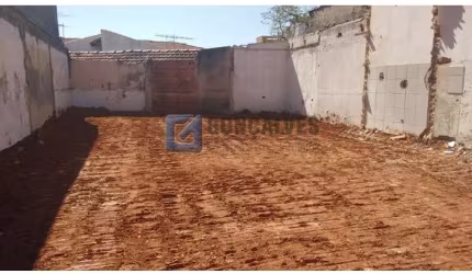 Terreno à venda na QUEIROS FILHO, AV, Vila Homero Thon, Santo André por R$ 1.600.000