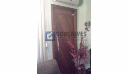 Casa com 2 quartos à venda na DOUTOR JOSE ORIA, R, Planalto, São Bernardo do Campo por R$ 420.000