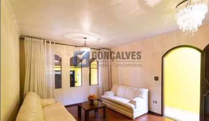 Casa com 4 quartos à venda na PROFESSOR GERALDO HYPOLITO, R, Dos Casa, São Bernardo do Campo, 230 m2 por R$ 1.170.000