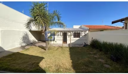 CASA TÉRREA - PIRASSUNUNGA - VILA BRASIL/SP