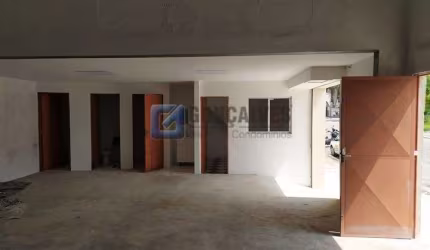 Barracão / Galpão / Depósito à venda na DOUTOR RICARDO JAFET, AV, Ipiranga, São Paulo, 585 m2 por R$ 2.600.000