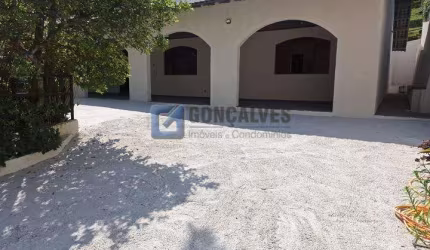 Chácara / sítio com 4 quartos à venda na ANTONIO ZAIA, R, Rio Grande, São Bernardo do Campo, 761 m2 por R$ 2.000.000