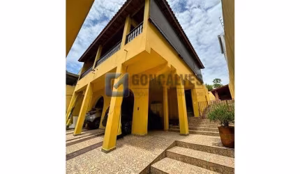 Casa com 4 quartos à venda na ANUJA, R, Eldorado, Diadema, 224 m2 por R$ 750.000