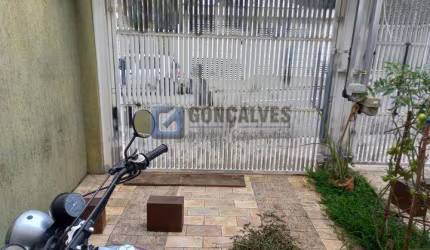 Casa com 3 quartos à venda na AUGUSTO FREDERICO SCHIMIDT, R, Vila Dayse, São Bernardo do Campo, 240 m2 por R$ 875.000