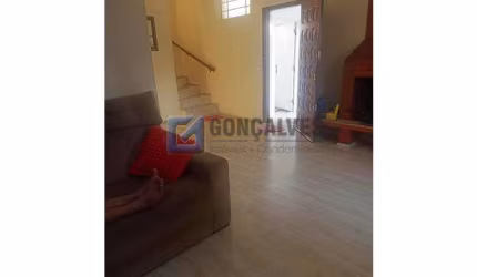 Casa com 3 quartos à venda na DOUTOR OSWALDO MELLONE, R, Santa Terezinha, São Bernardo do Campo, 162 m2 por R$ 703.000