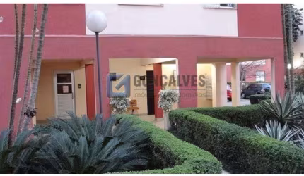 Apartamento com 2 quartos à venda na MOINHO FABRINI, AV, Independência, São Bernardo do Campo, 56 m2 por R$ 300.000
