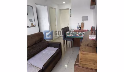 Apartamento com 3 quartos à venda na GEMA, R, Campanário, Diadema, 48 m2 por R$ 245.000