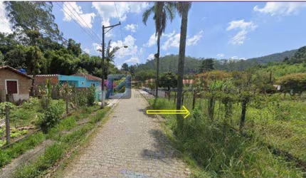 Terreno à venda na TAQUARITINGA, R, Quarta Divisão, Ribeirão Pires por R$ 190.000