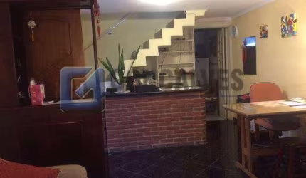Casa com 2 quartos à venda na AMADEU GIANOTTI, R, Vila Vivaldi, São Bernardo do Campo, 136 m2 por R$ 560.000