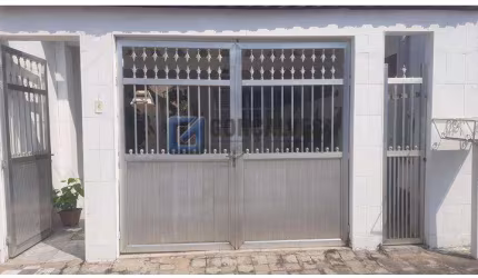 Casa com 2 quartos à venda na SÃO LUIZ, AV, Vila Atlântica, Mongaguá, 86 m2 por R$ 280.000
