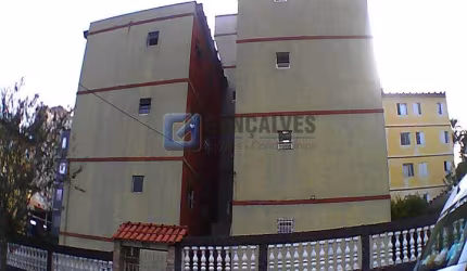 Apartamento com 2 quartos à venda na MARIO TRABACHINI, R, Jardim Irajá, São Bernardo do Campo, 54 m2 por R$ 240.000