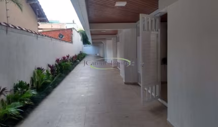 Casa com 2 quartos, Embaré, Santos