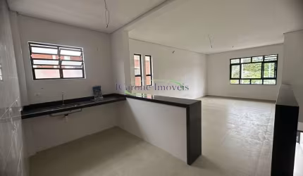 Casa Sobreposta Alta  totalmente reformado  - Vila Belmiro - Santos / SP