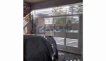 Casa com 3 quartos à venda na ANGELINA RONCHI MARTIN BIANCO, R, Jardim Beatriz, São Bernardo do Campo, 110 m2 por R$ 800.000