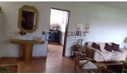 Casa com 5 quartos para alugar na BARAO DE MAUA, AV, Jardim Chácara Inglesa, São Bernardo do Campo, 590 m2 por R$ 10.000
