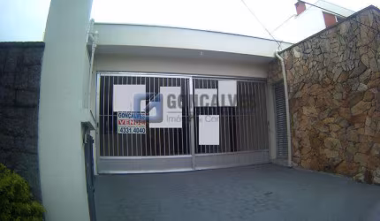 Casa comercial com 4 salas para alugar na MARIA BELARMINO DE CASTRO, R, Nova Petrópolis, São Bernardo do Campo, 430 m2 por R$ 10.000