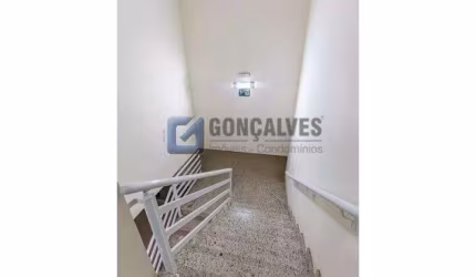 Apartamento com 2 quartos para alugar na ANTONIO LOBO, R, Vila Príncipe de Gales, Santo André, 57 m2 por R$ 2.500
