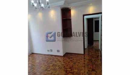 Apartamento com 2 quartos para alugar na ALMIRANTE TAMANDARE, R, Centro, Santo André, 70 m2 por R$ 2.000