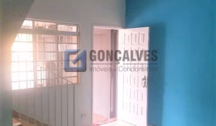 Casa com 2 quartos para alugar na MARIO MORELLO, R, Jardim Belita, São Bernardo do Campo, 130 m2 por R$ 2.300