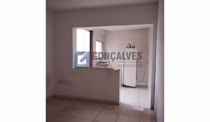 Casa com 2 quartos para alugar na MANOEL DE LIMA, R, Ferrazópolis, São Bernardo do Campo, 50 m2 por R$ 1.700