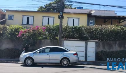 SOBRADO - PARQUE PINHEIROS - MG