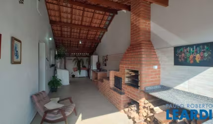 CASA TÉRREA - LOTEAMENTO RESIDENCIAL TIRADENTES - MG