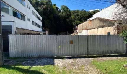 TERRENO - CENTRO - MG