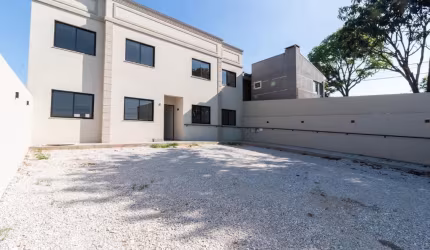 Apartamento à venda na rua Valentim Kokot em Almirante Tamandaré - Pr