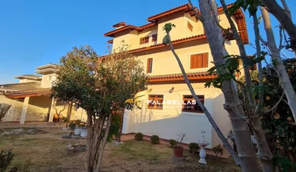Casa com 4 dormitórios à venda, 530 m² por R$ 3.200.000,00 - Jardim Novo Mundo - Jundiaí/SP