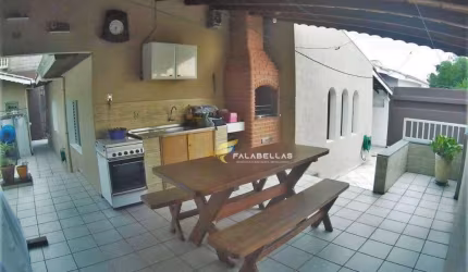 Casa com 3 dormitórios à venda, 162 m² por R$ 670.000,00 - Jardim Carlos Gomes - Jundiaí/SP