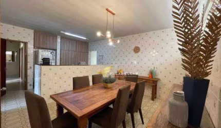 Casa com 3 dormitórios à venda, 132 m² por R$ 680.000,00 - Jardim Pacaembu - Jundiaí/SP