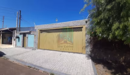 Casa com 3 quartos à venda na Rua Elias Arsenios, 1264, Jardim Cruzeiro do Sul, São Carlos, 200 m2 por R$ 450.000