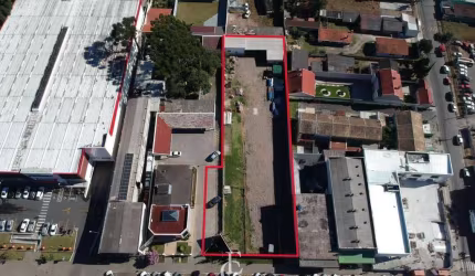 Terreno, 2550m², à venda em Piraquara, Centro
