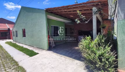 Casa a venda em Piraquara-PR