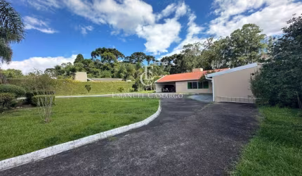Casa a venda em São José dos Pinhais-PR