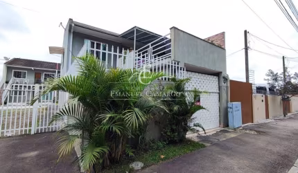 Casa a venda no Centro de Piraquara