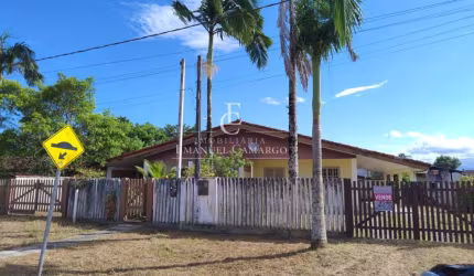 Casa a venda no Litoral do Paraná
