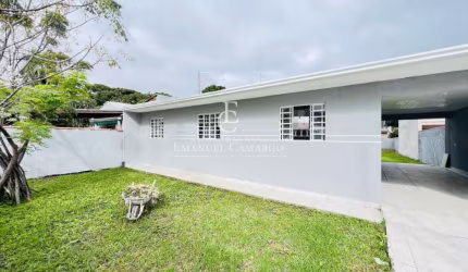 CASA À VENDA EM PIRAQUARA-PR