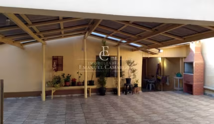 Casa a venda em Curitiba-PR